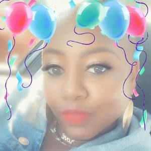 Meet your Posher, Ebony